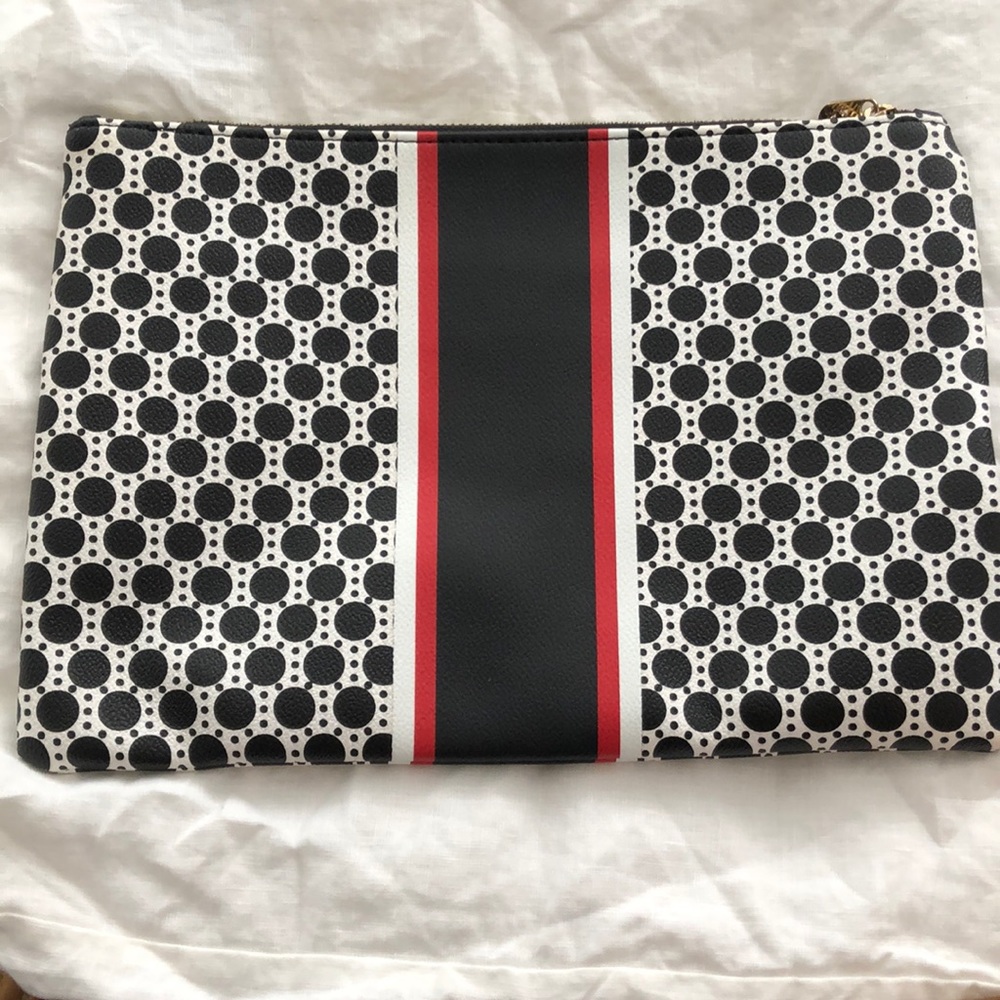 Patterned clutch - Picture 2 of 3